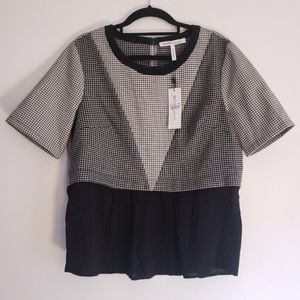 NWT BCBG grid blouse